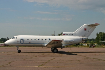RA-87334 · Yakovlev Yak-40 · (BKA / UUBB)