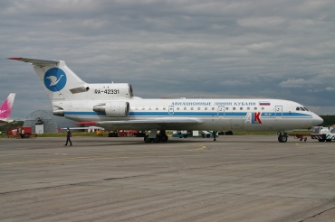 RA-42331 (4520424505128) 1985 Yakovlev Yak-42
