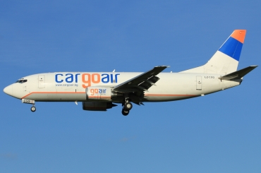 LZ-CGQ (25614) 1993 Boeing 737-3Y5(SF)