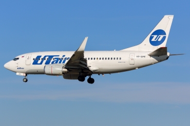 VQ-BPR (28908) 1997 Boeing 737-524(WL)