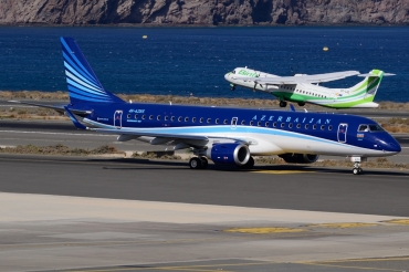 4K-AZ65 (19000630) 2013 Embraer 190-100IGW