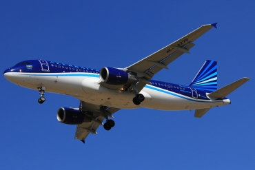 4K-AZ79 (2865) 2006 Airbus A320-214