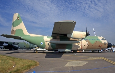 545 (382-4664) 1975 Lockheed KC-130H Hercules