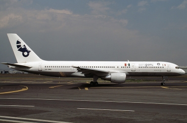 XA-SME (cn 25489) Boeing 757-23A