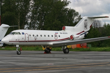 RA-87311 · Yakovlev Yak-40D · (SVO / UUEE)