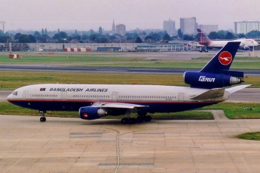 S2-ACS (cn 46543) McDonnell Douglas DC-10-30