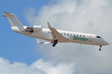 EC-JEN (cn 7958) Bombardier CRJ200ER