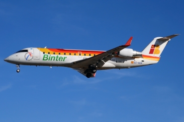 EC-HEK (cn 7320) Bombardier CRJ200ER