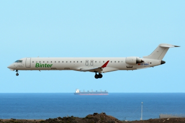 EC-MEN (cn 15063) Bombardier CRJ900ER