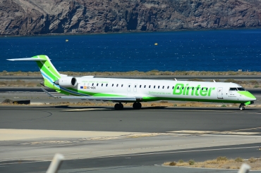 EC-MOX (cn 19053) Bombardier CRJ-1000