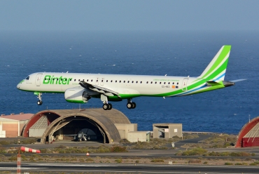 EC-NEZ (cn 19020023) Embraer 190-400STD