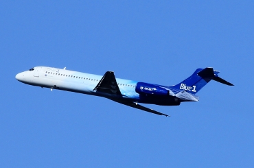 OH-BLI (cn 55061) Boeing 717-2CM