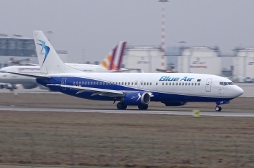 YR-BAE, (cn 28723), Boeing 737-4Y0
