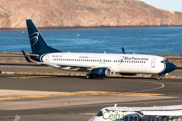 9H-CRI (30567) 2001 Boeing 737-85F(WL)