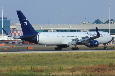 EI-CMD (27392) 1995 Boeing 767-324ER