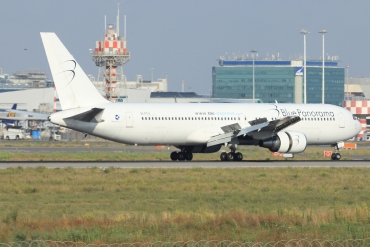 EI-FCV (26260) 1994 Boeing 767-3X2ER