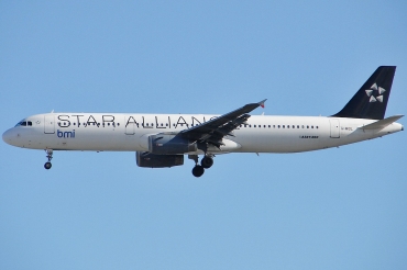 G-MIDL (cn 1174) Airbus A321-231