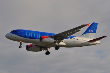 G-DBCF · Airbus A319-131 · (LHR / EGLL)