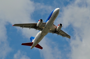 G-DBCG (2694) 2006 Airbus A319-131