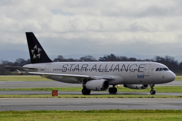 G-MIDS (cn 1424) Airbus A320-232