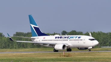 C-GWSU (36689) 2009 Boeing 737-7CT(WL)