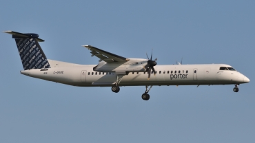 C-GKQE (4390) 2011 Bombardier Dash 8-Q402
