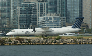 C-GLQE (4140) 2006 Bombardier Dash 8-Q402