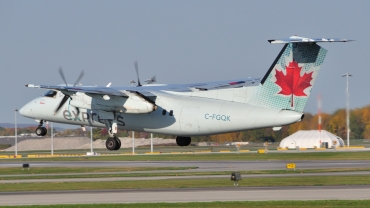 C-FGQK (193) 1990 Bombardier Dash 8-102