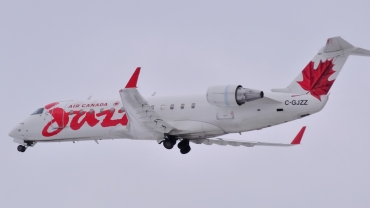 C-GJZZ (7978) 2004 Bombardier CRJ-200