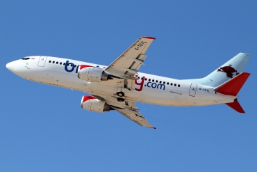 G-TOYL (cn 28594) Boeing 737-36N