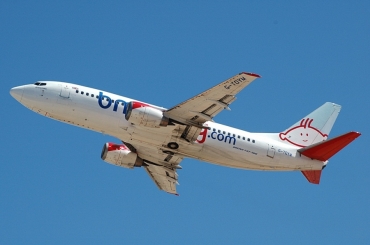 G-TOYM (29141) 1998 Boeing 737-36Q