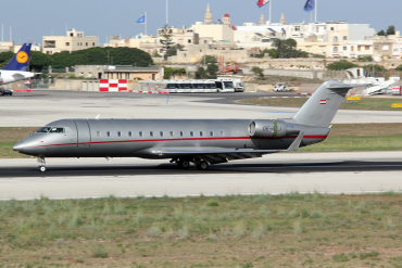 OE-ILI (8048) 2005 Bombardier CL-600-2B19 Challenger 850