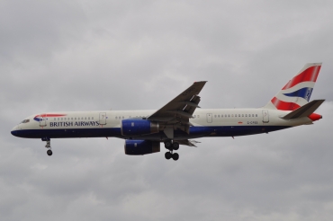 G-CPES (29114) 1998 Boeing 757-236
