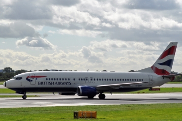 G-DOCF (cn 25407) Boeing 737-436
