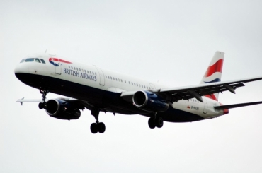 G-EUXC (cn 2305) Airbus A321-231
