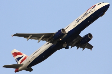 G-EUXC (cn 2305) Airbus A321-231