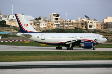 15001 ( 446 ) 1987 Airbus CC-150 Polaris