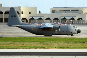 CH-04 (382-4467) 1972 Lockheed C-130H Hercules