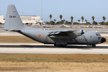 CH-07 (382-4476) 1971 Lockheed C-130H Hercules