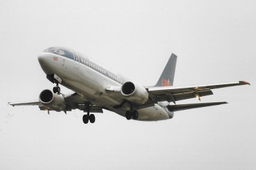 G-OBMH (cn 24460) Boeing 737-33A
