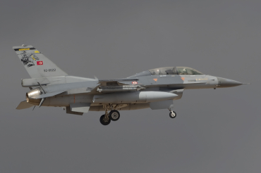 92-0022 (4S-22) General Dynamics F-16D