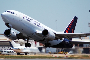 OO-VEG (cn 28568) Boeing 737-36N