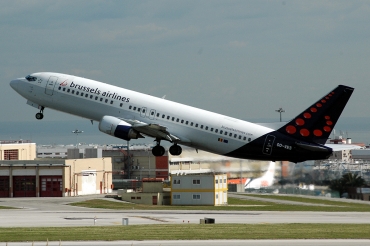 OO-VES (cn 28493) Boeing 737-46Q