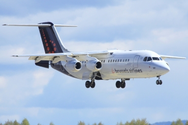OO-DWI · British Aerospace Avro RJ100 · (OSL / ENGM)
