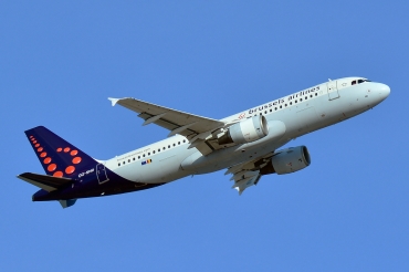 OO-SND (1838) 2002 Airbus A320-214