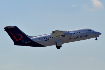 OO-DJX · British Aerospace Avro RJ85 · (MAN / EGCC)