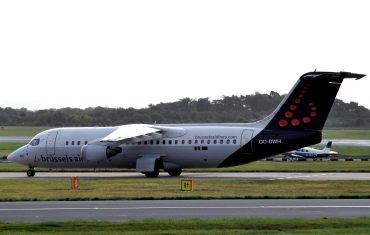 OO-DWH (E3340) 1998 British Aerospace Avro RJ100