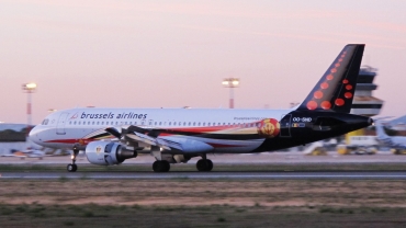 OO-SND (1838) 2002 Airbus A320-214