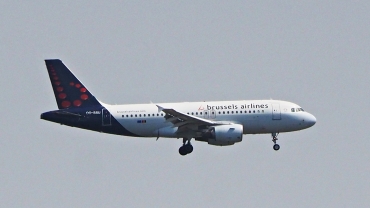 OO-SSU (2230) 2004 Airbus A319-111
