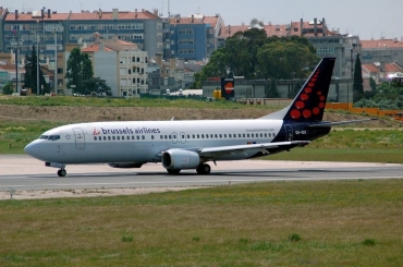 OO-VEK (24270) 1989 Boeing 737-405
